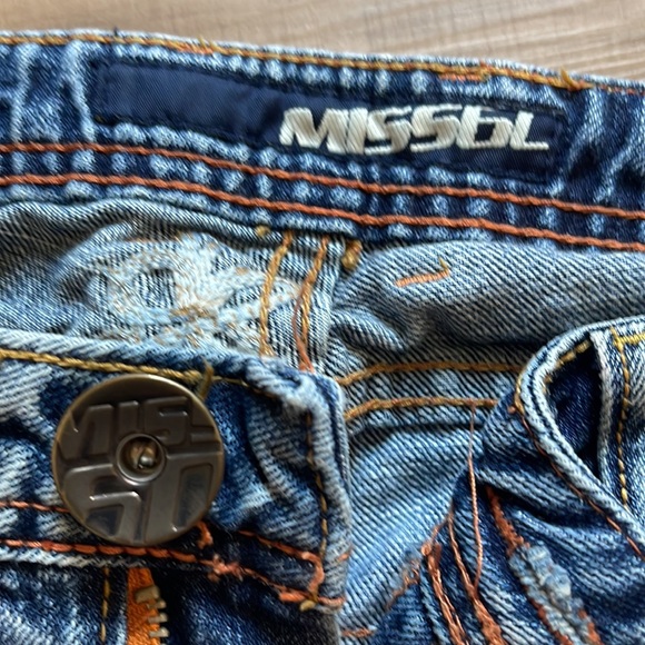 Miss sixty jeans, size 27. Low rise. Great condition - Picture 4 of 14